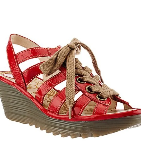 FLY London - Picture 3 of 3